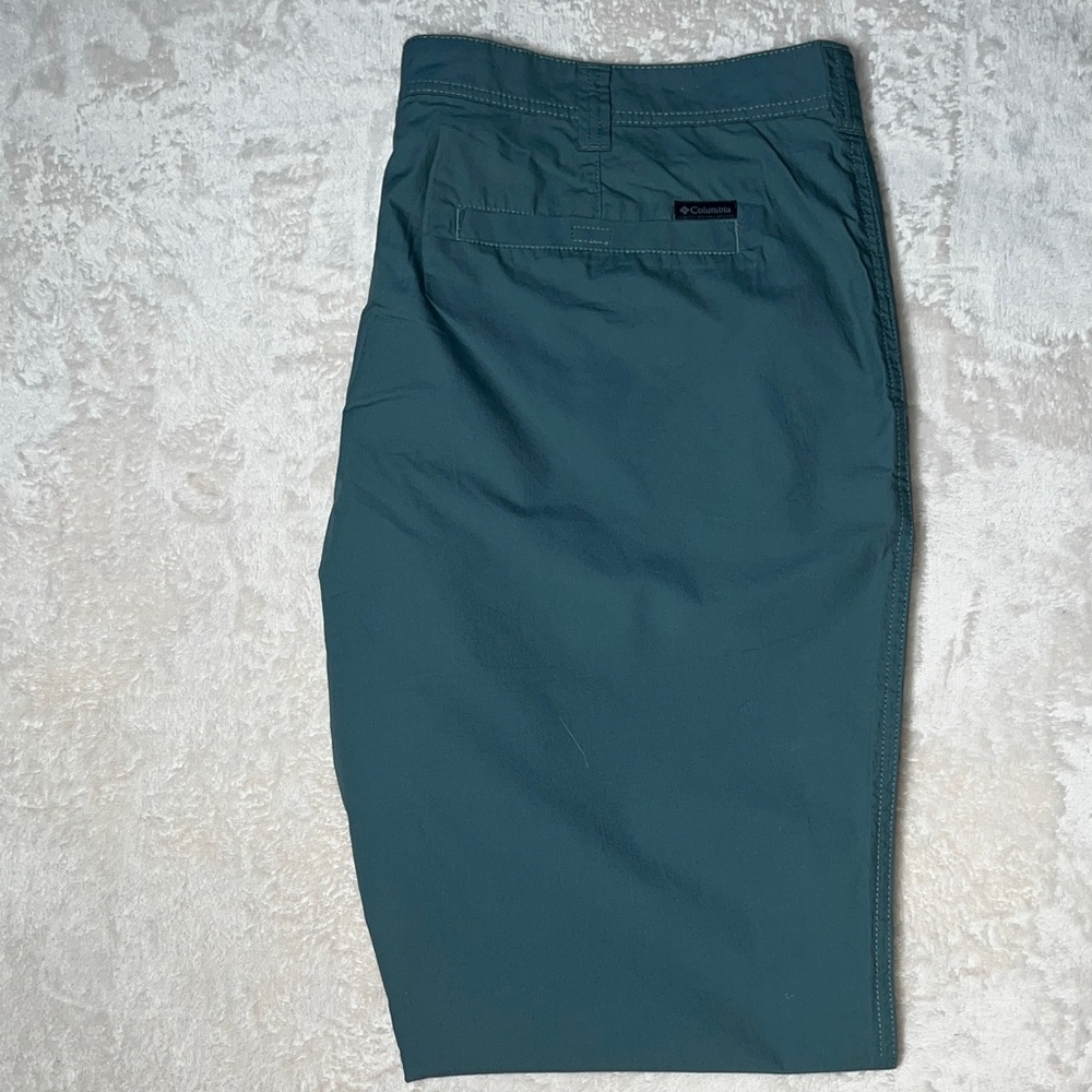 Columbia Sportswear Men’s Chino Pants Deep Sage Green Outdoor Zip Up 42 X 30 - Picture 6 of 12